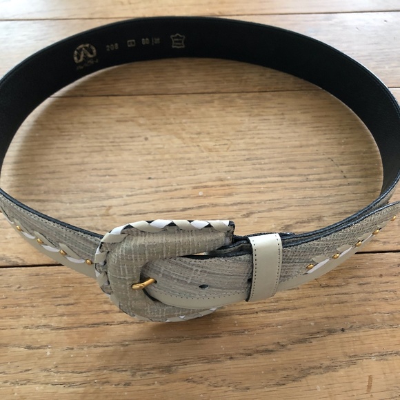Vintage Unused Women\'s Cream Leather Belt by Avion - Size 30\